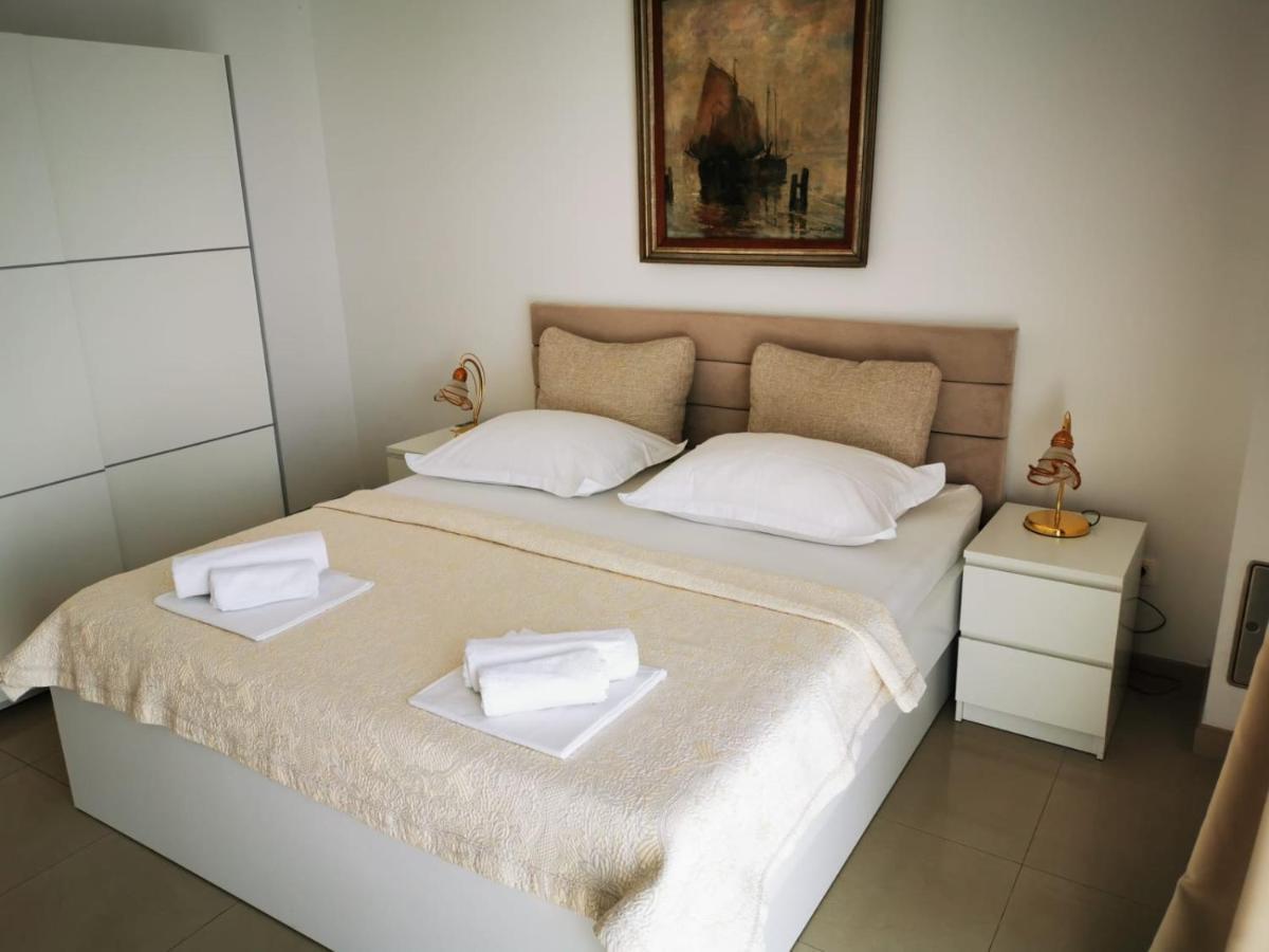 Apartment Marco Makarska